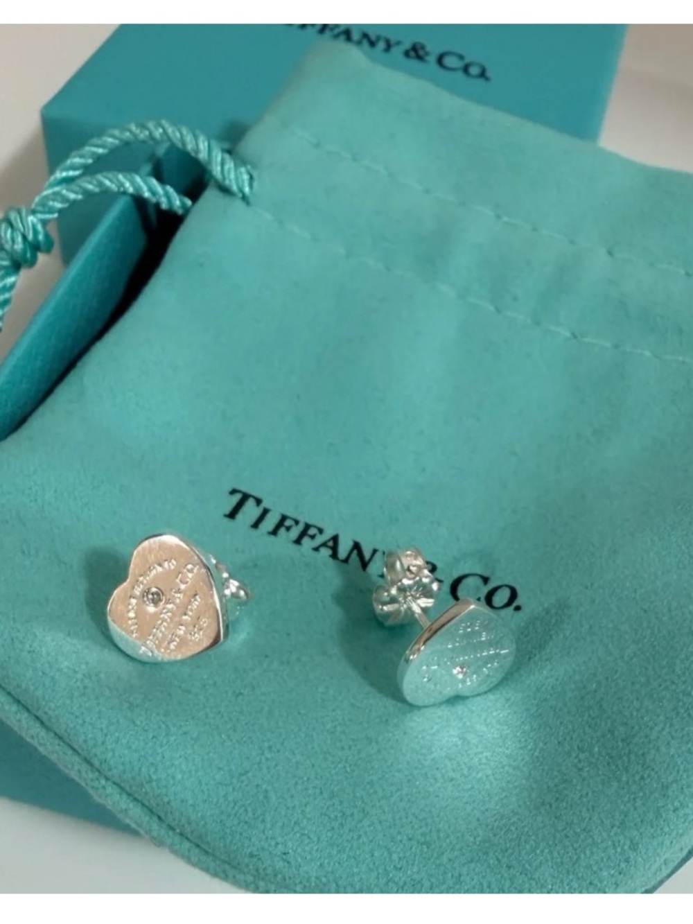 Tiffany & Co. Sterling Silver Heart Stud Earrings - Blue/Teal Pouch